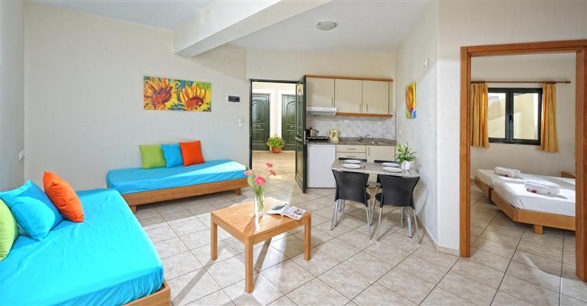 Kristalli Hotel Apartments Malia Extérieur photo