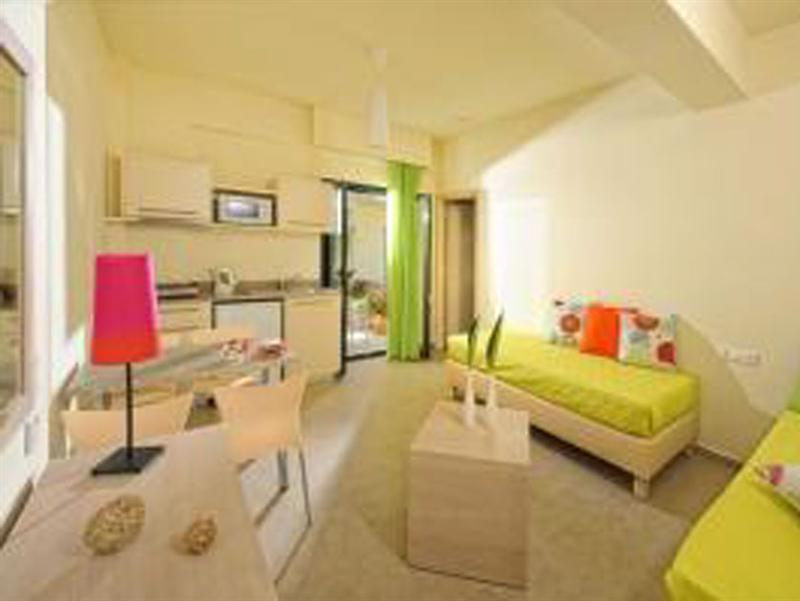 Kristalli Hotel Apartments Malia Extérieur photo