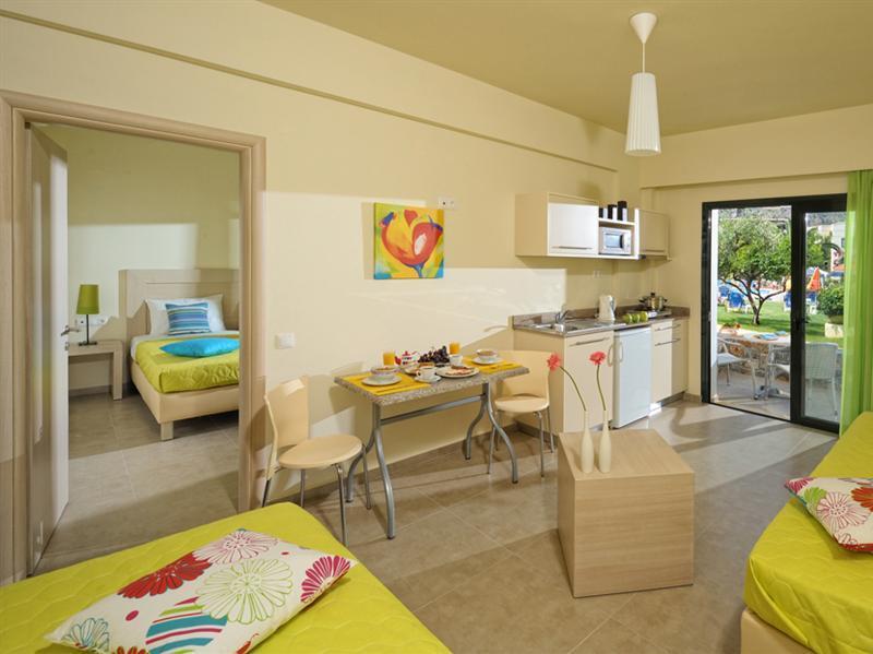 Kristalli Hotel Apartments Malia Extérieur photo