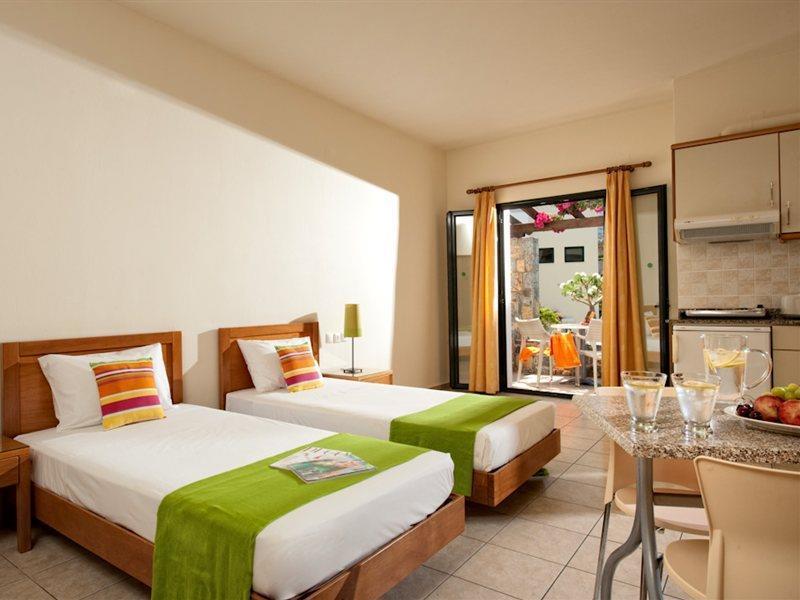 Kristalli Hotel Apartments Malia Extérieur photo