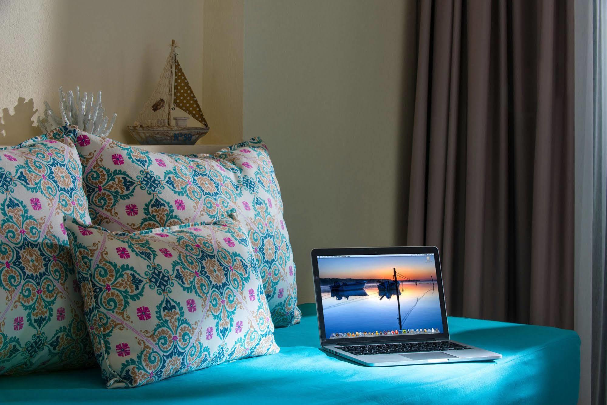 Kristalli Hotel Apartments Malia Extérieur photo