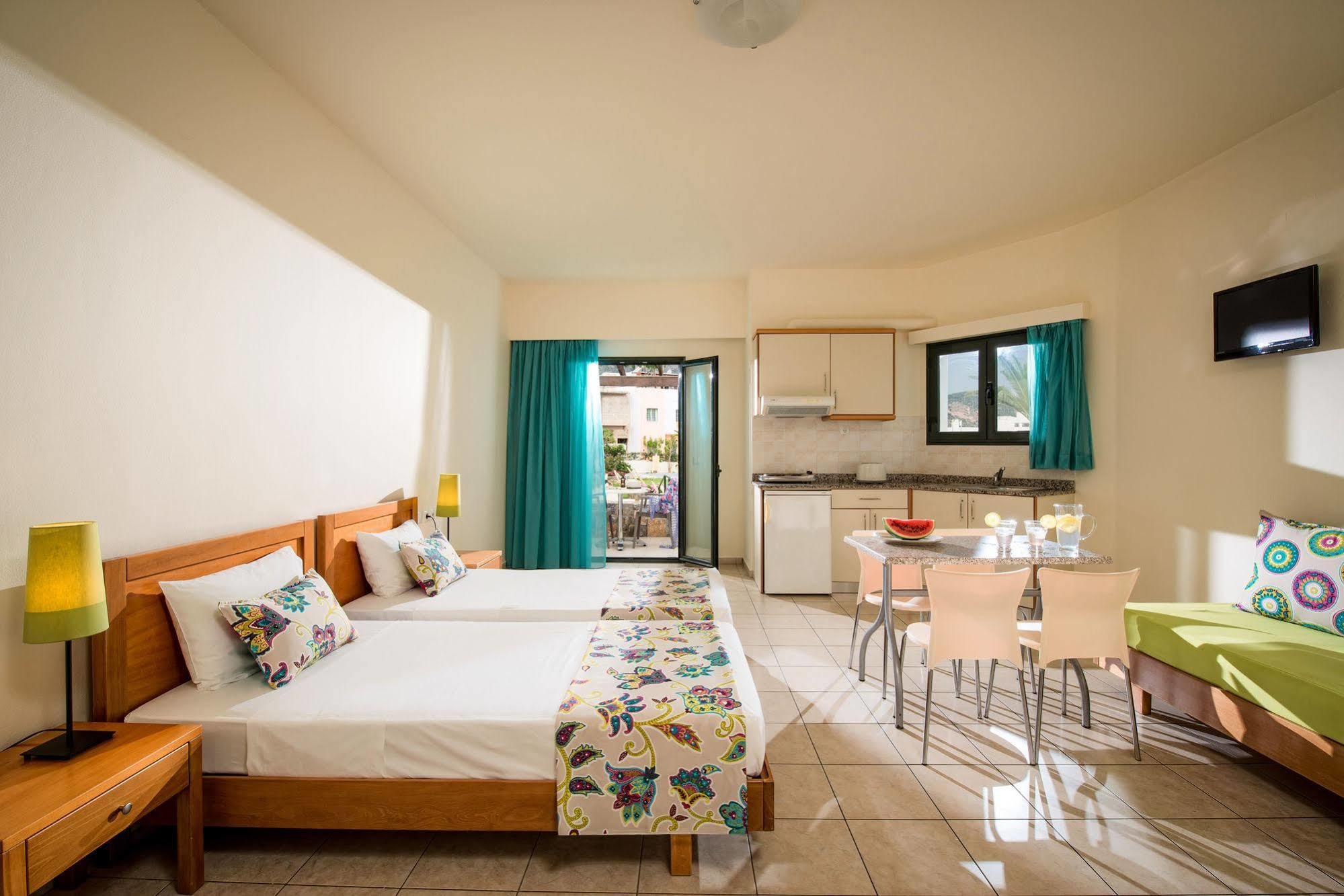 Kristalli Hotel Apartments Malia Extérieur photo
